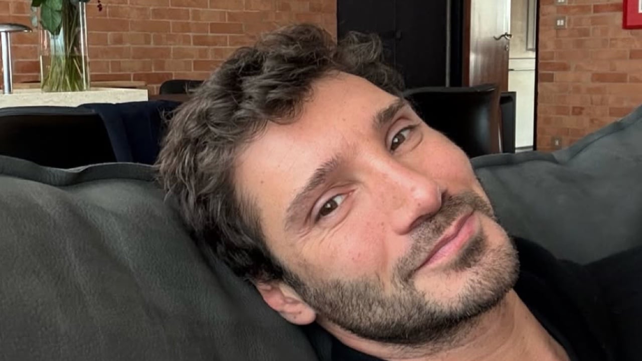 Stefano De Martino in barca con una misteriosa bionda, già finita con Angela Nasti? Stefano De Martino in barca con una misteriosa bionda, già finita con Angela Nasti?