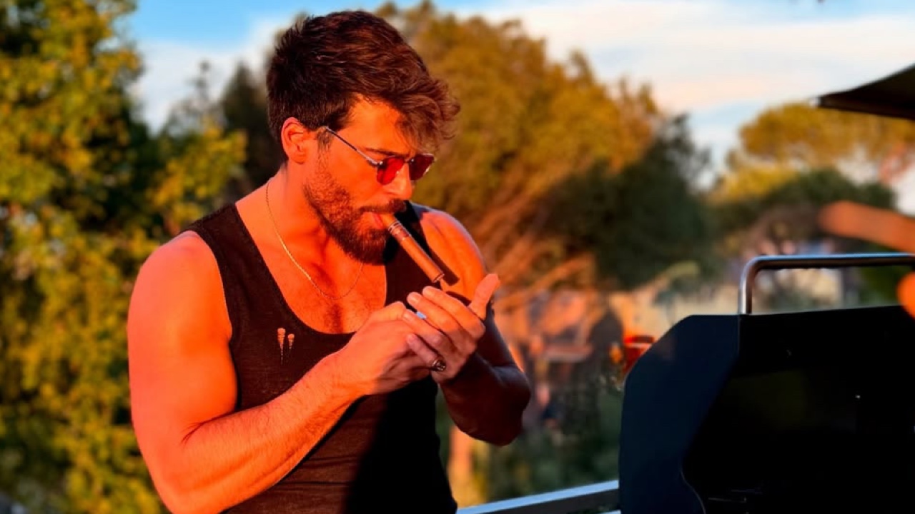 Can Yaman voleva Can Yaman voleva