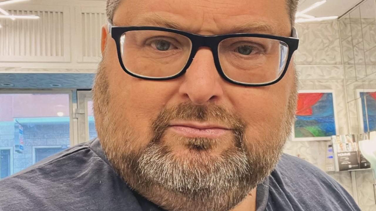 Isola dei Famosi: Chi è Mario Adinolfi? Età, Sorella, Instagram. Tutto sul Concorrente del Reality Show di Canale5 Isola dei Famosi: Chi è Mario Adinolfi? Età, Sorella, Instagram. Tutto sul Concorrente del Reality Show di Canale5