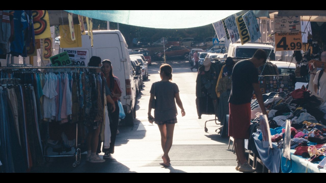 Non chiudete quella porta: in tour al cinema il premiato documentario sul mercato di Porta Portese Non chiudete quella porta: in tour al cinema il premiato documentario sul mercato di Porta Portese