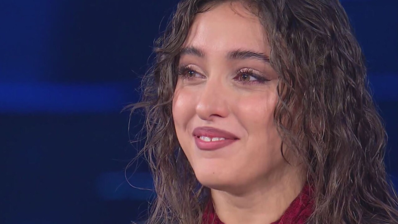 Amici, la dedica di Giulia Stabile a un ex allievo della scuola: "Sei una presenza rara, una di quelle che contano davvero" Amici, la dedica di Giulia Stabile a un ex allievo della scuola: "Sei una presenza rara, una di quelle che contano davvero"