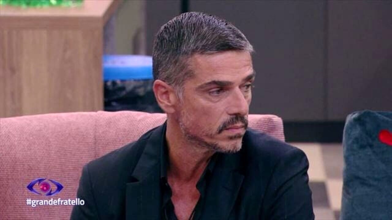 grande fratello massimiliano varrese esce allo scoperto con la nuova fiamma ecco di chi si tratta