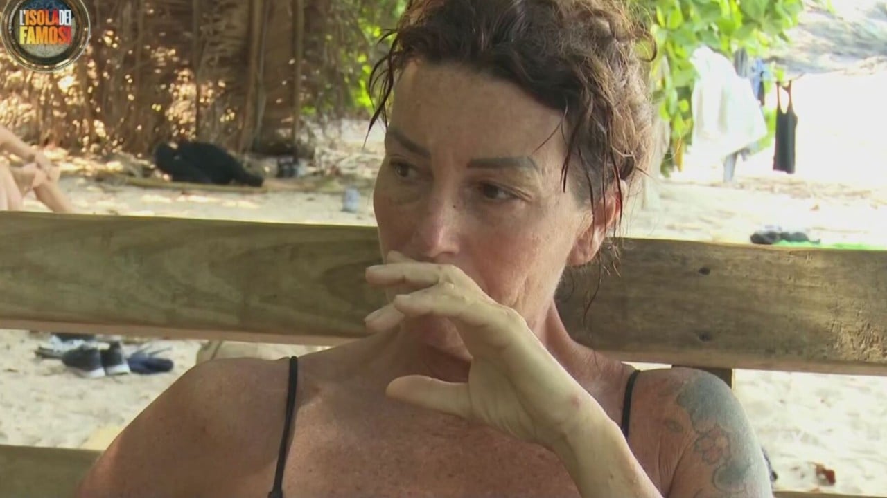 isola dei famosi cristina plevani finalista questa esperienza mi ha tirato fuori l anima video