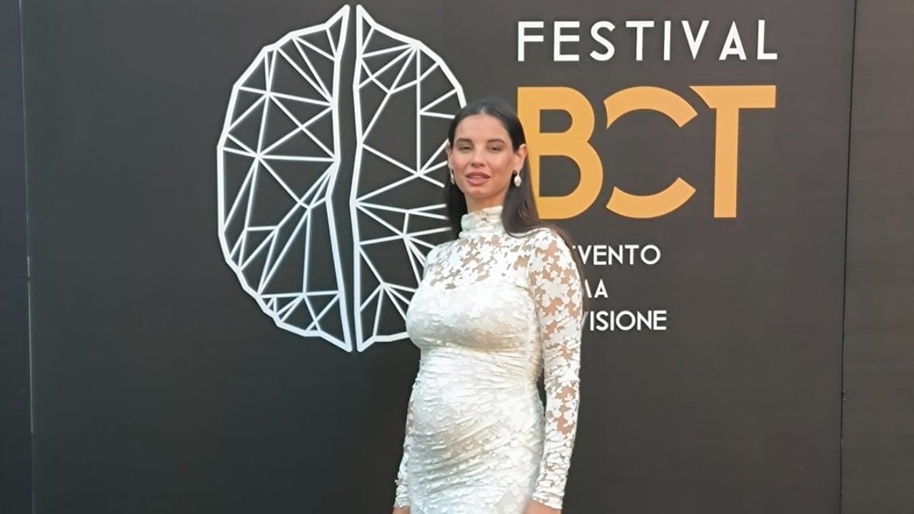 Viola come il mare 3, Francesca Chillemi conferma la terza stagione al BCT Festival di Benevento (VIDEO) Viola come il mare 3, Francesca Chillemi conferma la terza stagione al BCT Festival di Benevento (VIDEO)
