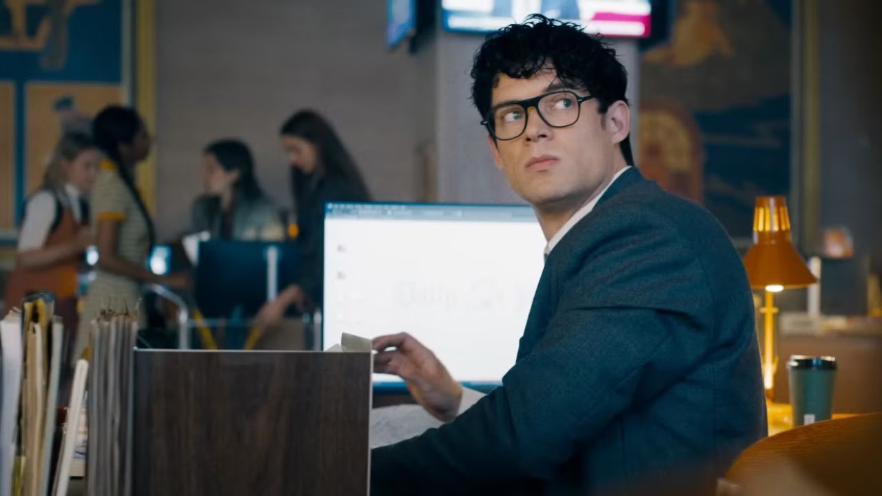 Superman e il mistero degli occhiali da vista: perché nessuno riconosce Clark Kent?
