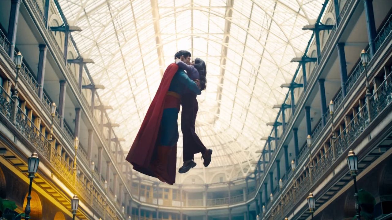 Superman, Rachel Brosnahan spiega perché questo film è diverso dagli altri di James Gunn