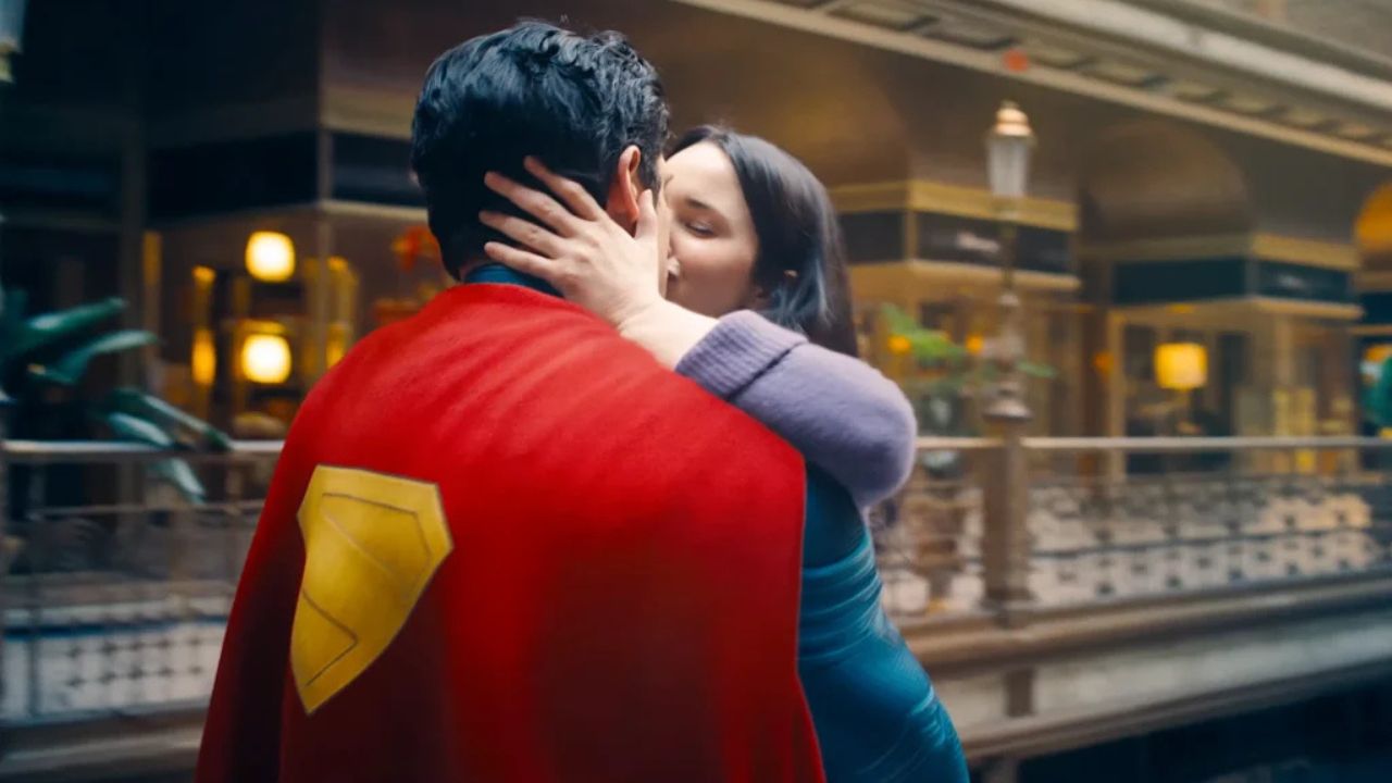 Superman, Rachel Brosnahan spiega come la storia d'amore tra Clark e Lois sarà diversa