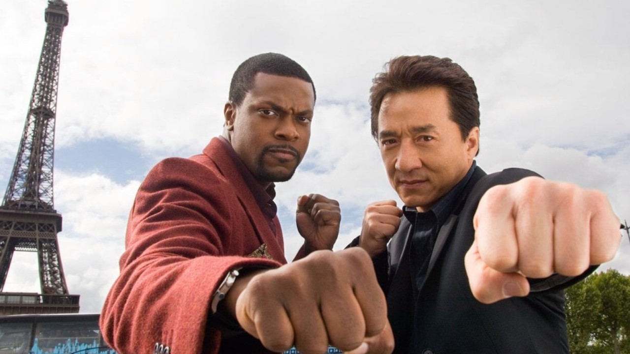 rush hour spunta un avviso che giudica il film in parte offensivo e invita a guardarlo come se fossimo negli anni 90
