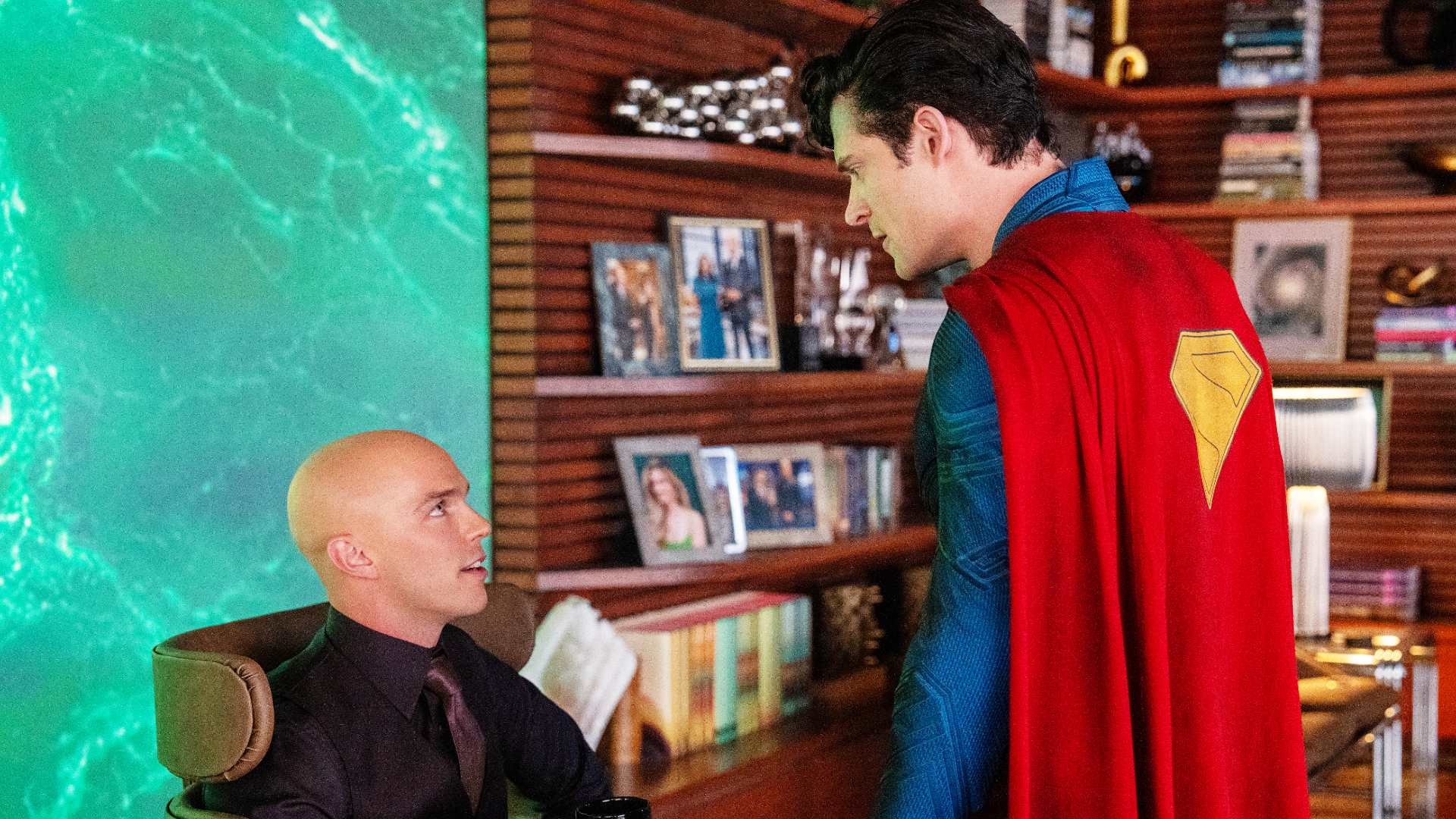 superman james gunn ammette la posta in gioco ma invita a non esagerare