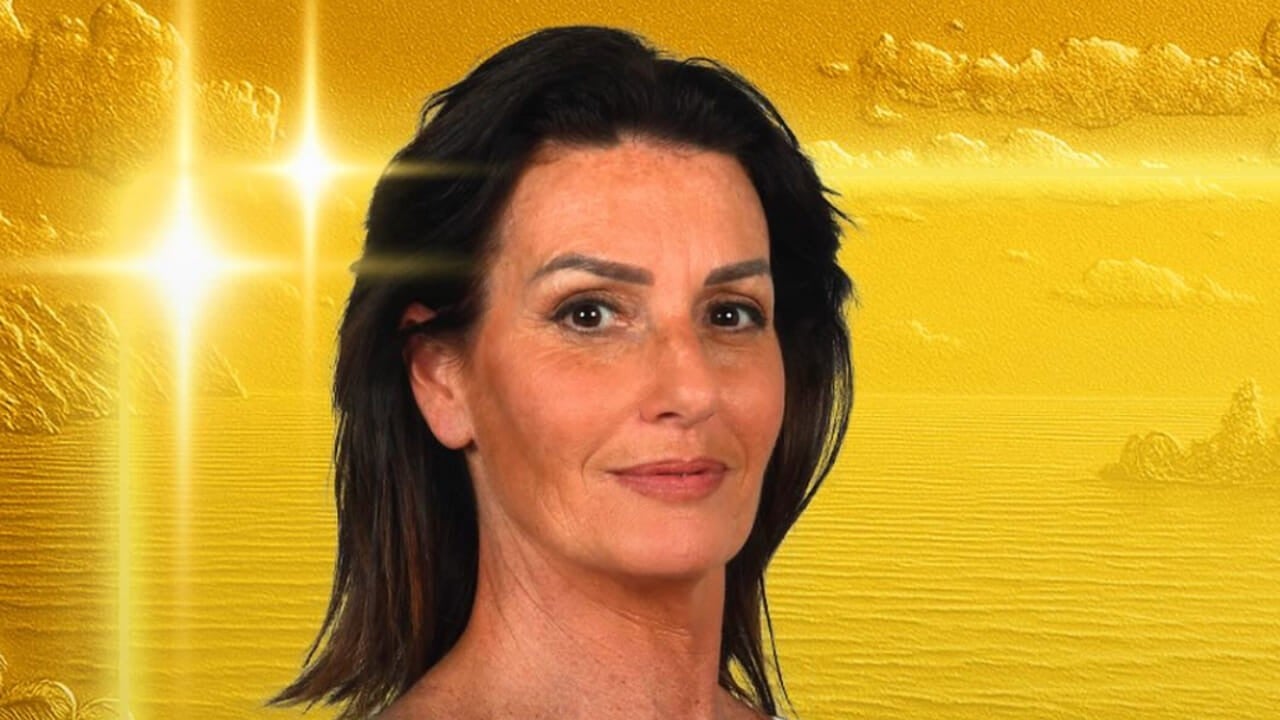 Isola dei Famosi, Cristina Plevani: "Dopo 25 anni, mi sono data il permesso di sognare di nuovo.Taricone? Non ne parlerò mai" Isola dei Famosi, Cristina Plevani: "Dopo 25 anni, mi sono data il permesso di sognare di nuovo.Taricone? Non ne parlerò mai"