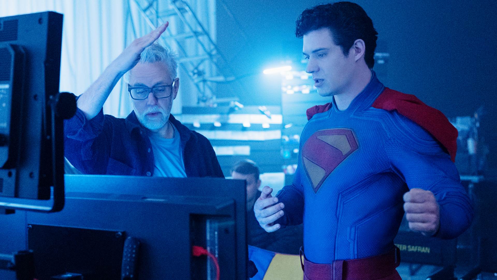 Superman, il video backstage del film di James Gunn, ma com Superman, il video backstage del film di James Gunn, ma com