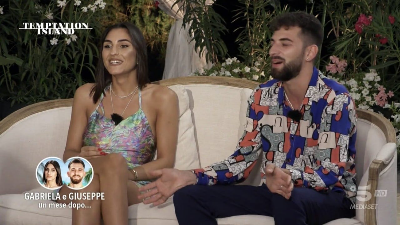 Temptation Island, Gabriela Chieffo e Giuseppe Ferrara si sono sposati Temptation Island, Gabriela Chieffo e Giuseppe Ferrara si sono sposati