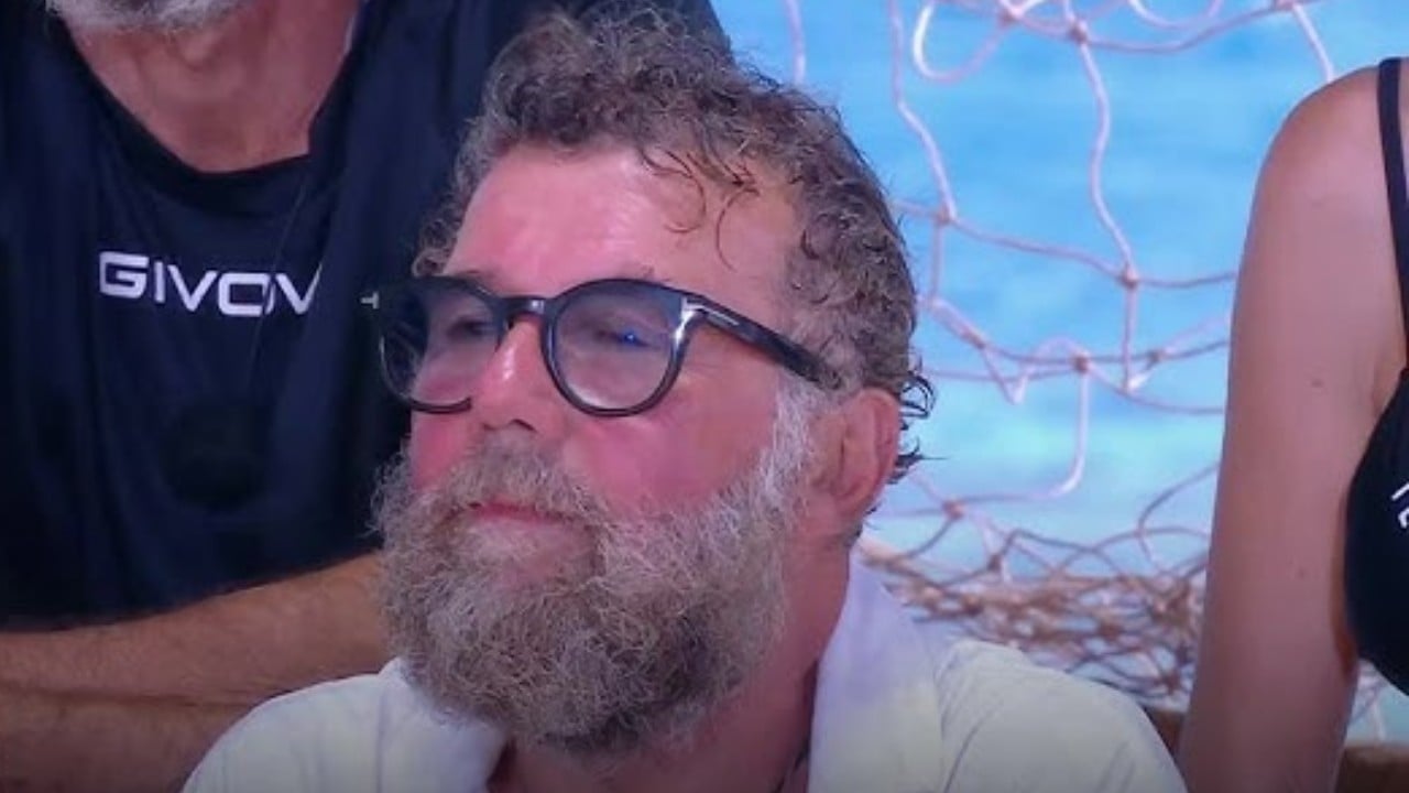 Isola dei Famosi, Paolo Vallesi commenta la vittoria di Cristina Plevani e svela: "Teresanna Pugliese? La più stratega" Isola dei Famosi, Paolo Vallesi commenta la vittoria di Cristina Plevani e svela: "Teresanna Pugliese? La più stratega"
