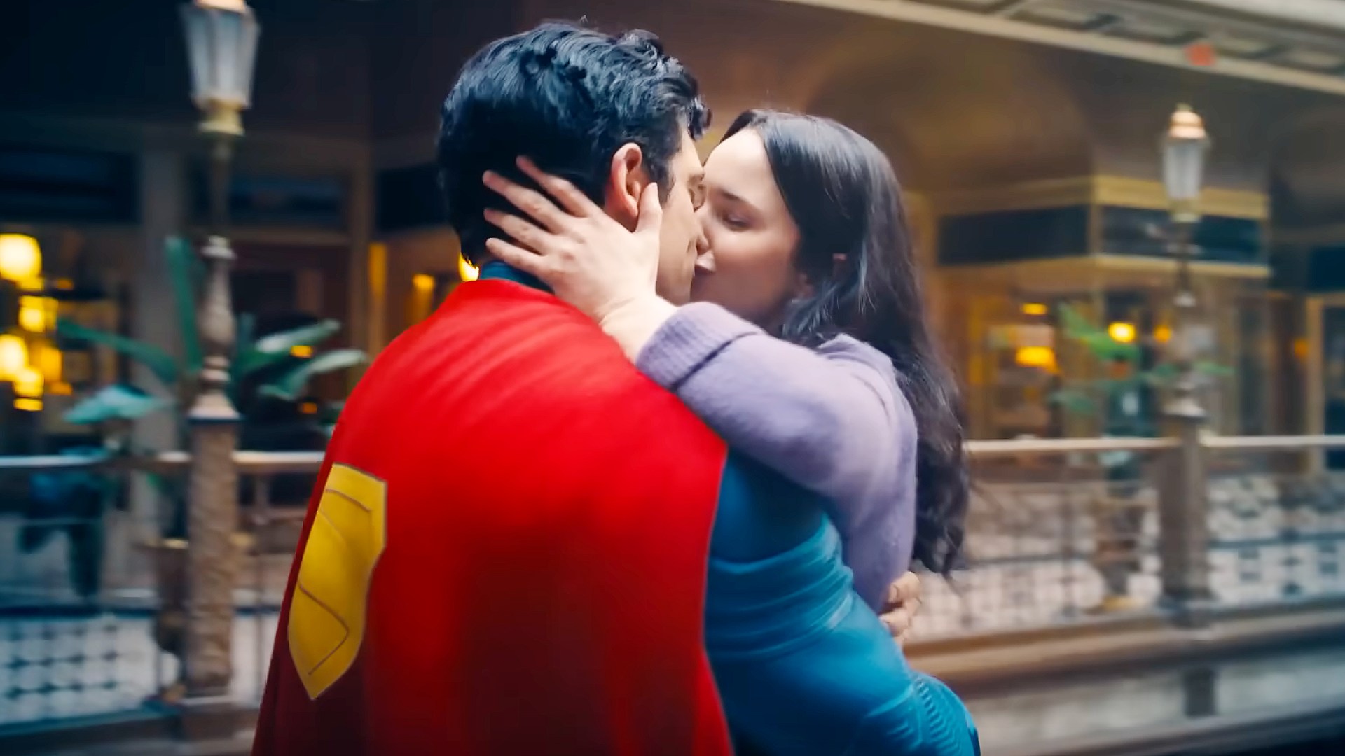 superman in india censurate un paio di scene partono proteste online