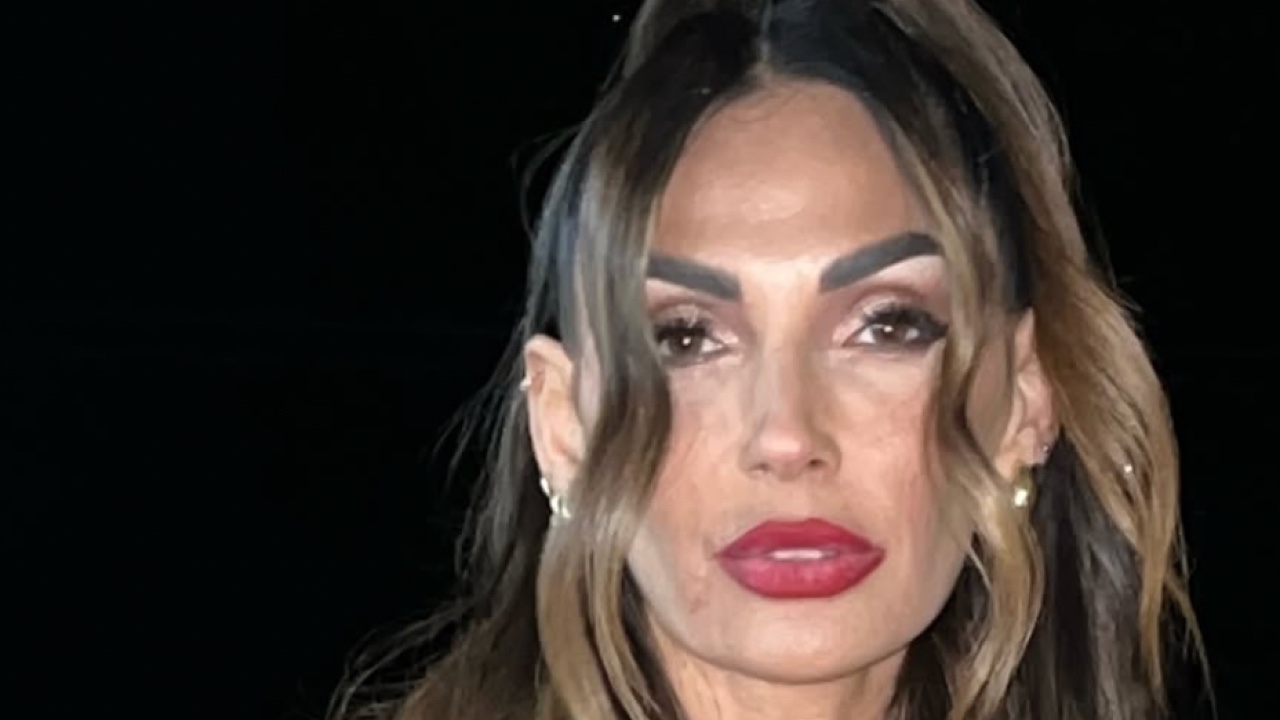 Uomini e Donne, Ida Platano pronta ad un cambiamento drastico: l’annuncio su Instagram Uomini e Donne, Ida Platano pronta ad un cambiamento drastico: l’annuncio su Instagram