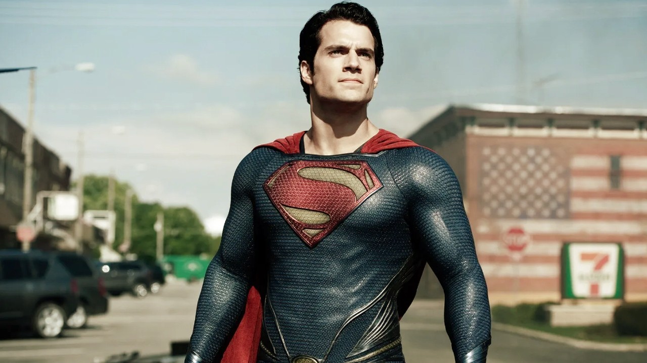 Superman: come ha reagito Henry Cavill alla sua esclusione dal cinecomic? Risponde James Gunn Superman: come ha reagito Henry Cavill alla sua esclusione dal cinecomic? Risponde James Gunn