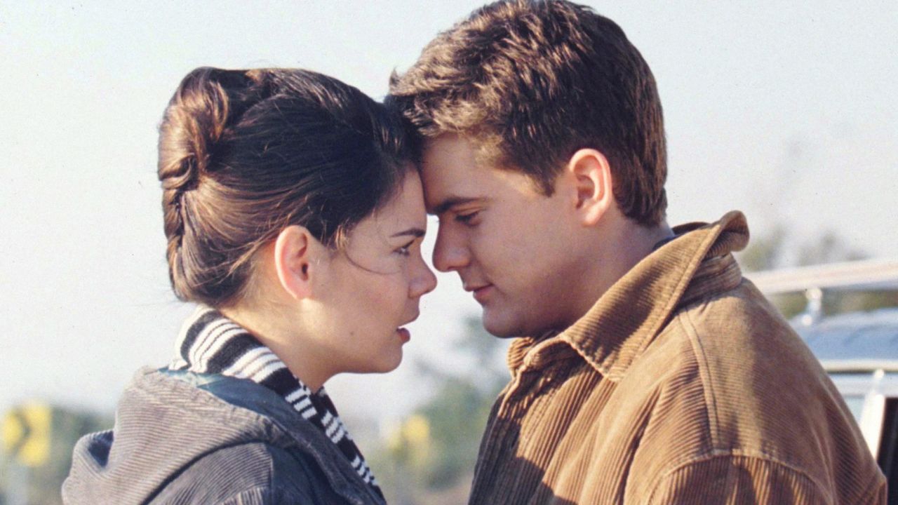 Happy Hours, Katie Holmes e Joshua Jackson di nuovo insieme dopo Dawson