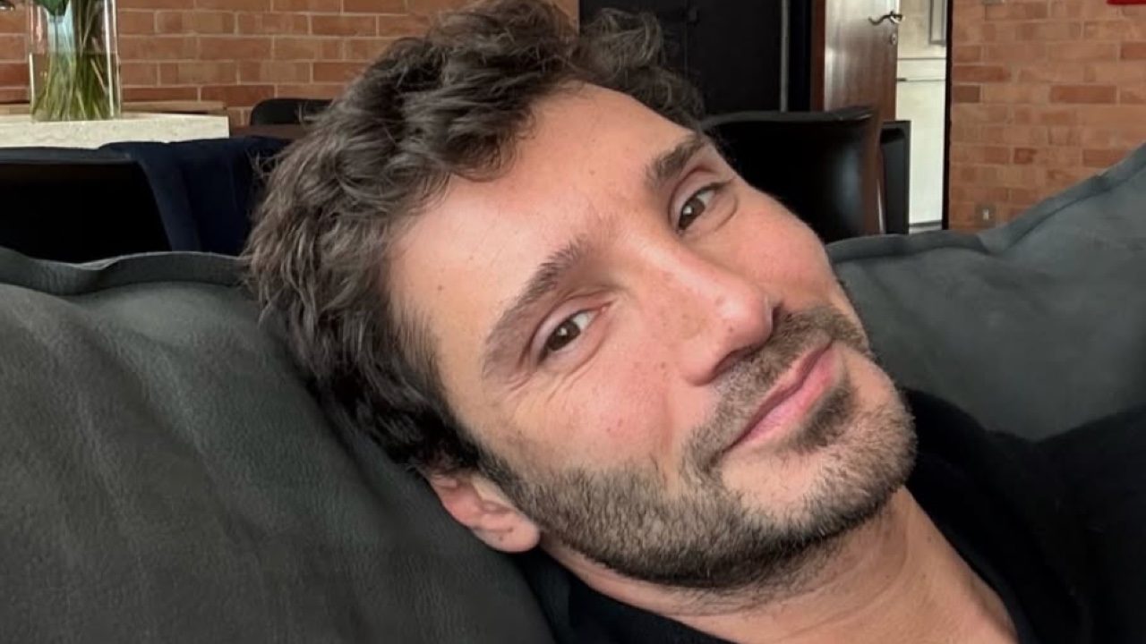 stefano de martino commenta lo spettacolo meglio stasera show in divenire 