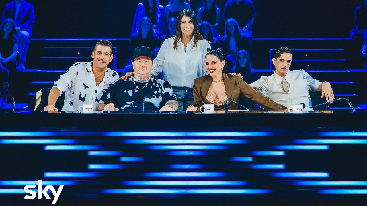 x factor 2025 si riparte gioved236 11 settembre su sky e now e i giudici scaldano il loro x factor touch video