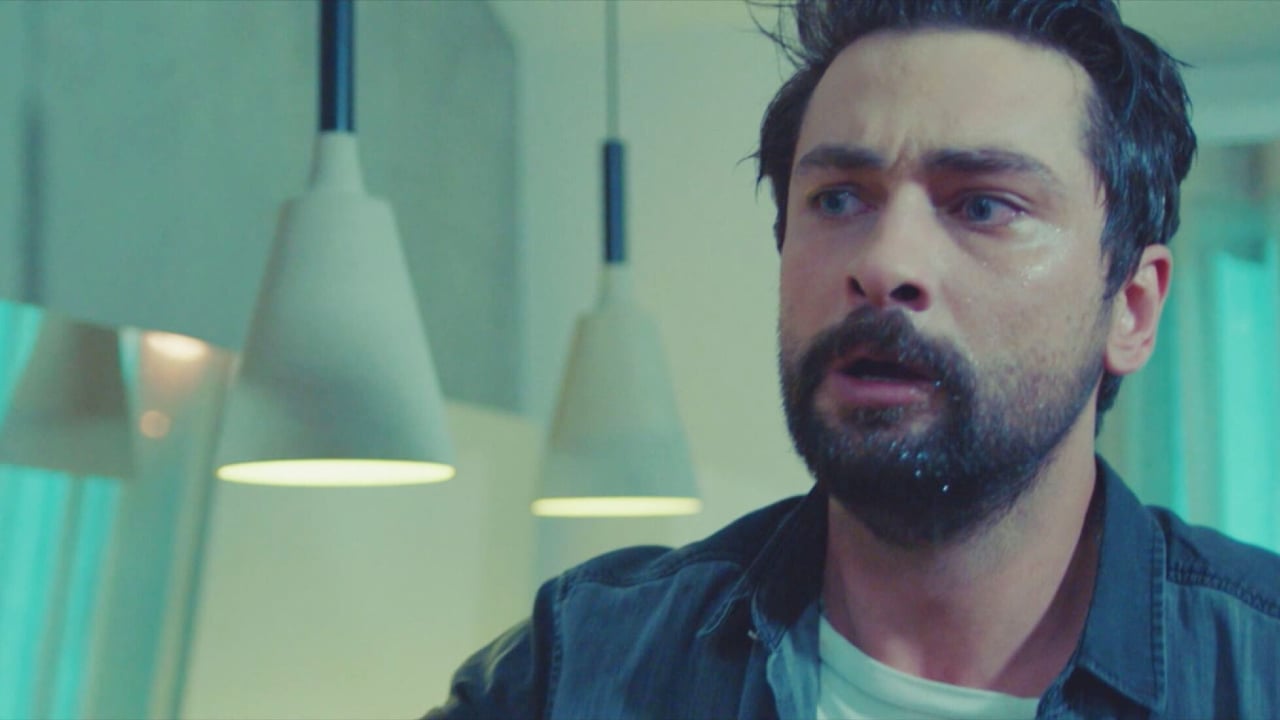 Forbidden Fruit Anticipazioni 30 luglio 2025: Alihan, geloso di Zeynep, accusa un malore! Forbidden Fruit Anticipazioni 30 luglio 2025: Alihan, geloso di Zeynep, accusa un malore!