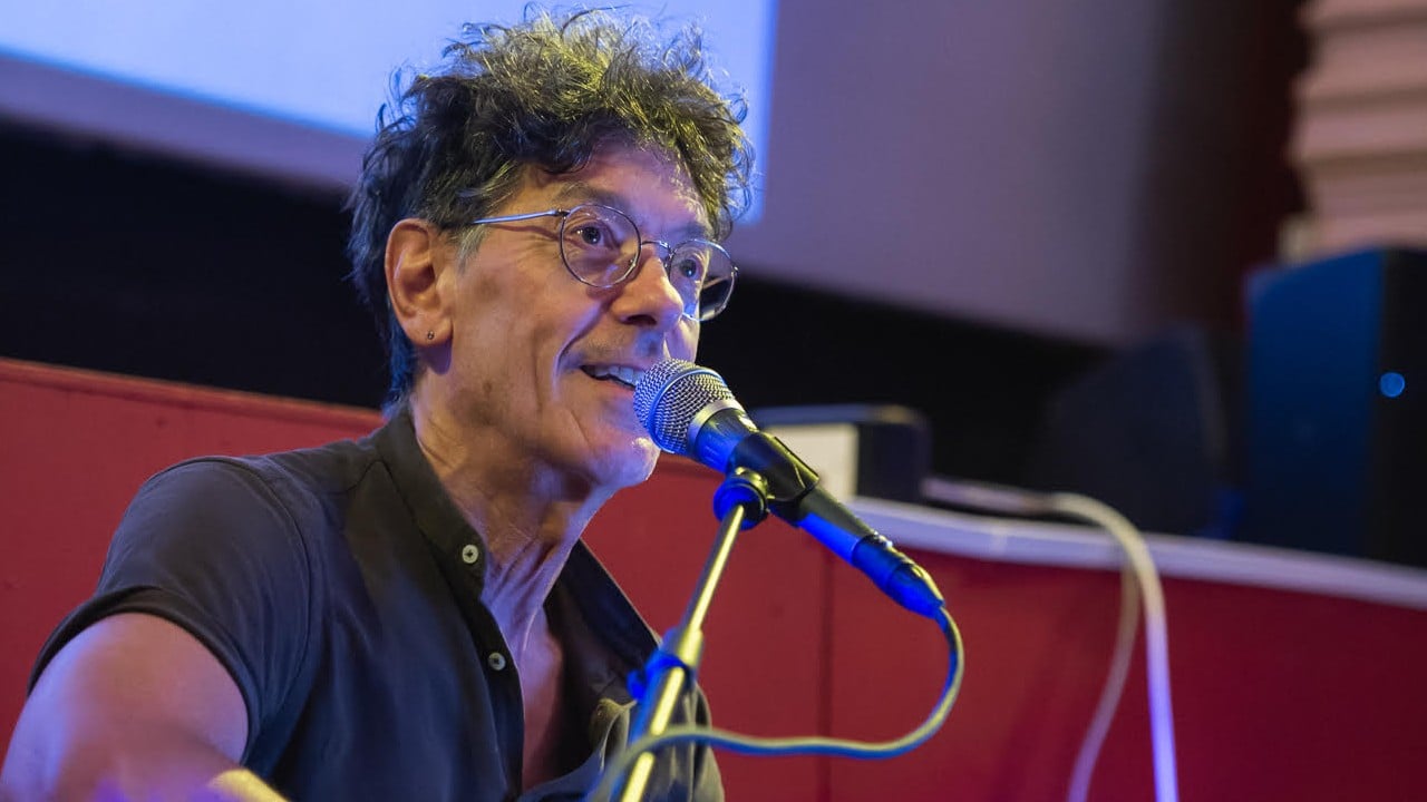 massimo zamboni dai cccp alla colonna sonora di arrivederci berlinguer la nostra intervista a creuza de m224 2025