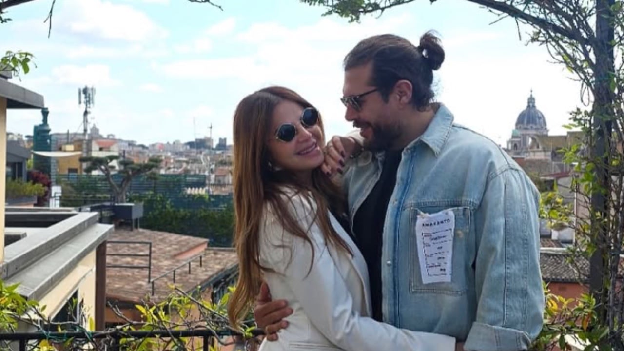 Uomini e Donne, Roberta Di Padua e Alessandro Vicinanza: nozze vicine e gossip spento Uomini e Donne, Roberta Di Padua e Alessandro Vicinanza: nozze vicine e gossip spento