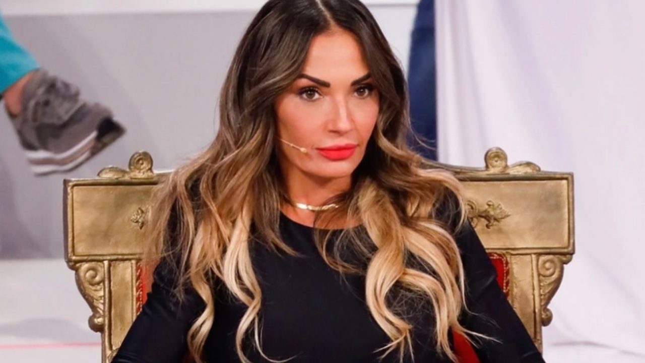 uomini e donne ida platano fa una confessione ho una patologia cronica 