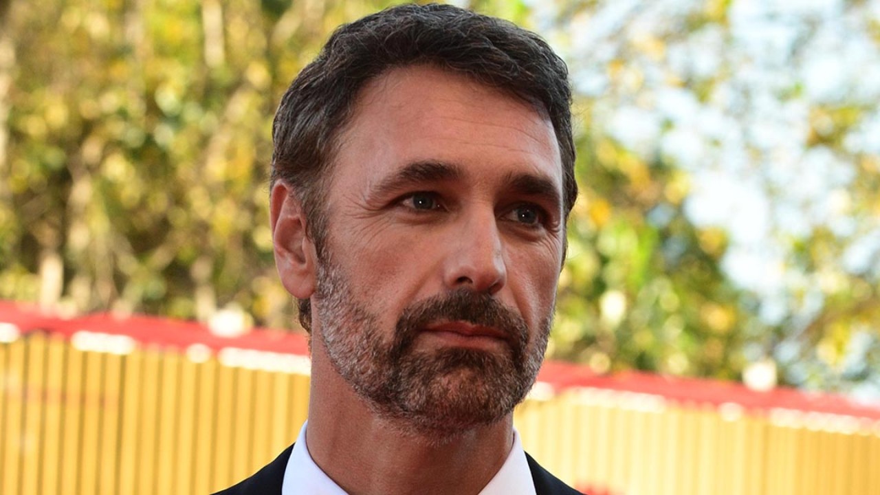 Raoul Bova, colpo di scena: sarà difeso dall’ex suocera, Annamaria Bernardini de Pace che dichiara: "Fiera di lui"