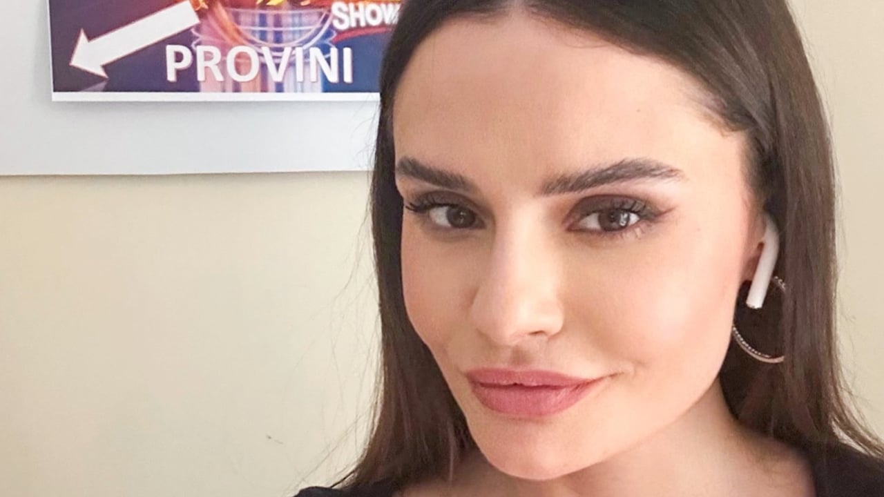 Tale e Quale Show: Chi è Marina Valdemoro Maino? Età, Film, Marito. Tutto sulla Concorrente del Talent Show di Rai1 Tale e Quale Show: Chi è Marina Valdemoro Maino? Età, Film, Marito. Tutto sulla Concorrente del Talent Show di Rai1