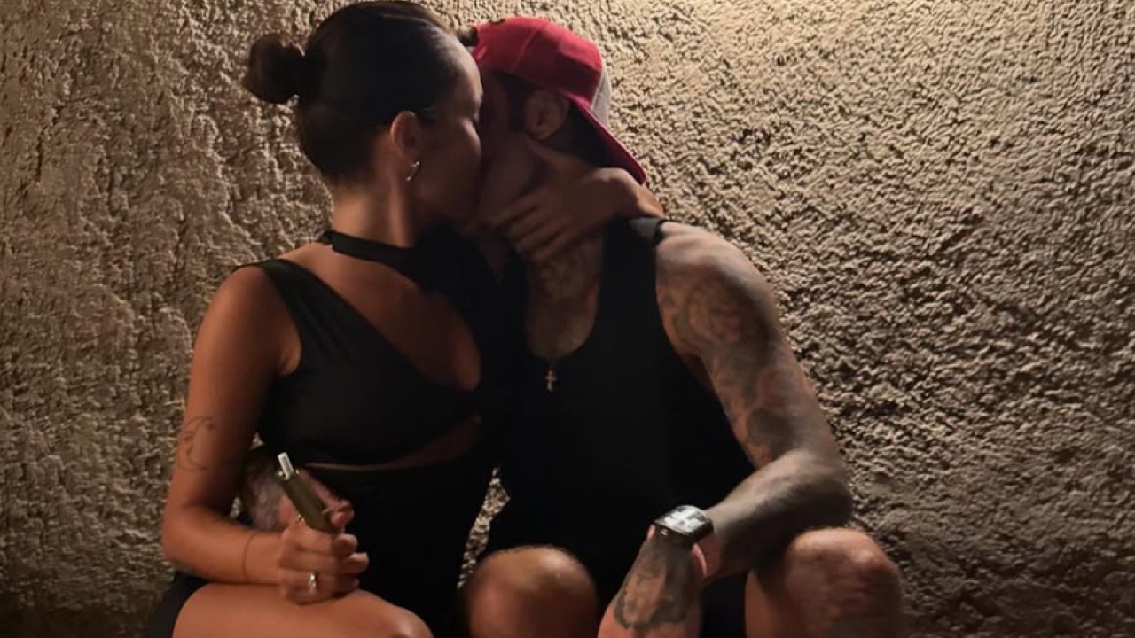 fedez conferma la sua storia d amore con giulia honegger foto