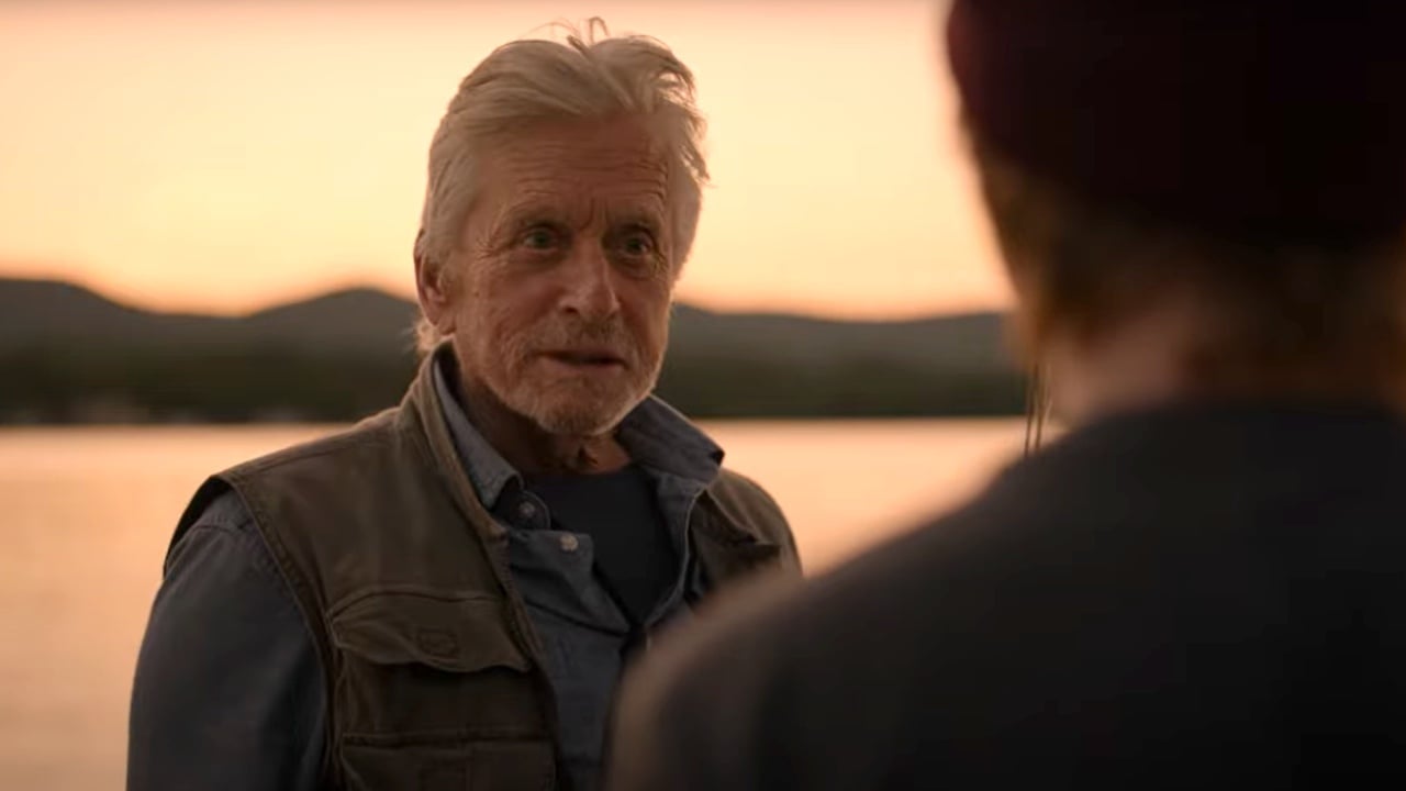 Looking Through Water: il trailer del film con Michael Douglas e David Morse Looking Through Water: il trailer del film con Michael Douglas e David Morse