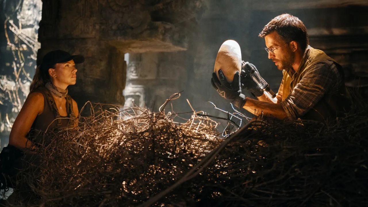 jurassic world la rinascita e quella scena eliminata sui velociraptor apparsa sul web
