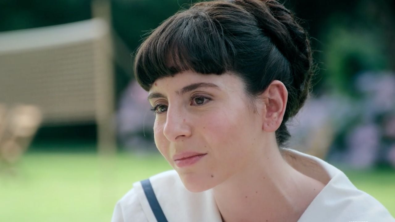 la promessa anticipazioni 11 agosto 2025 julia ferisce martina sar224 infelice per colpa sua
