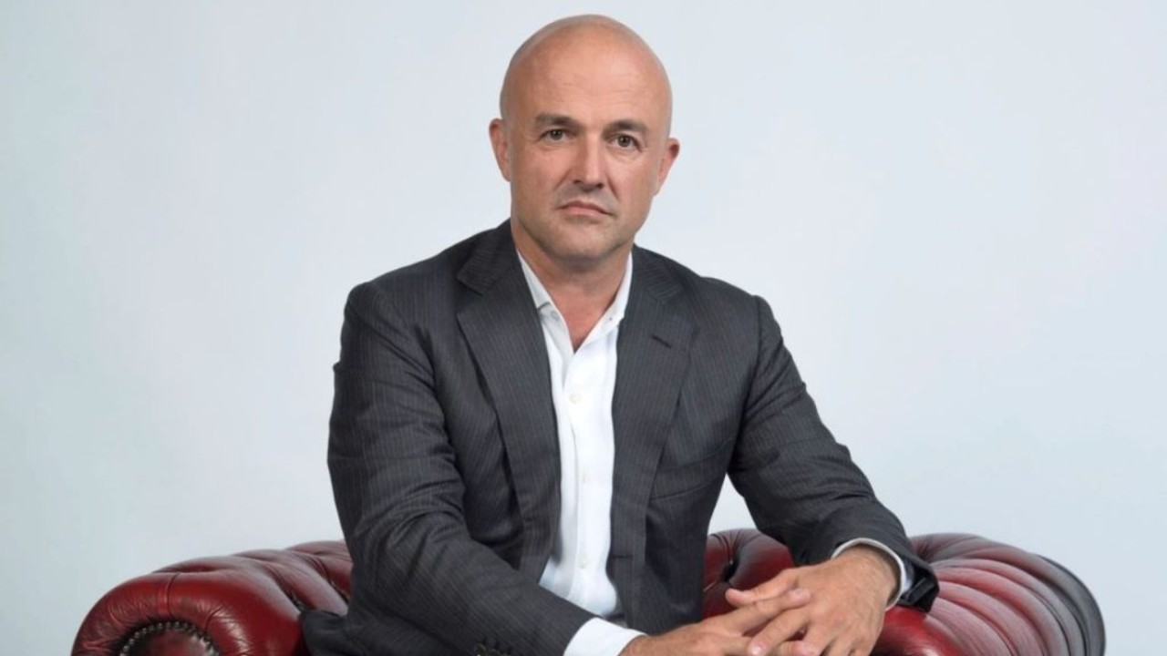 Il pomeriggio di Canale 5 con Gianluigi Nuzzi cambia nome, arriva Dentro la Notizia