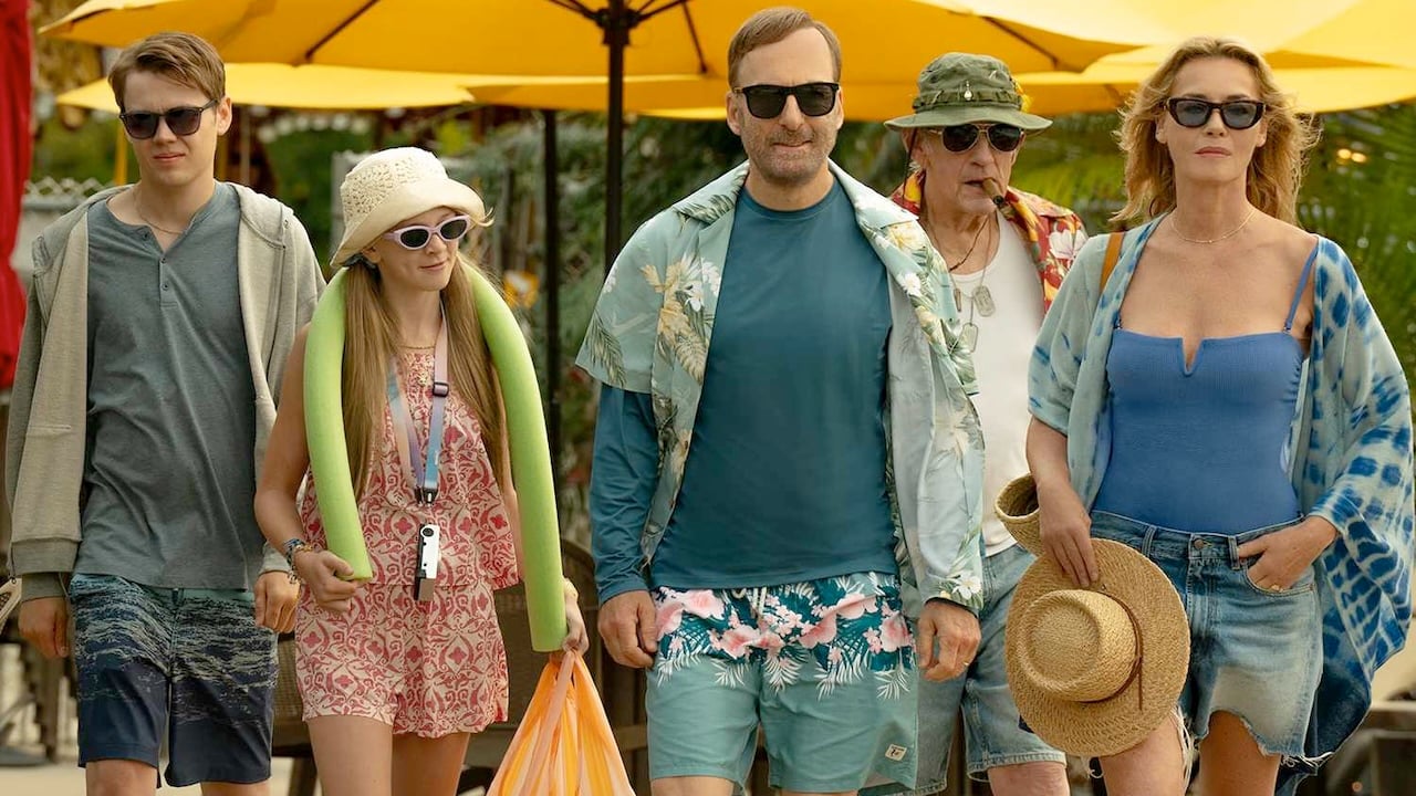 io sono nessuno 2 bob odenkirk perde le staffe in una sala giochi in questa clip in anteprima esclusiva del film