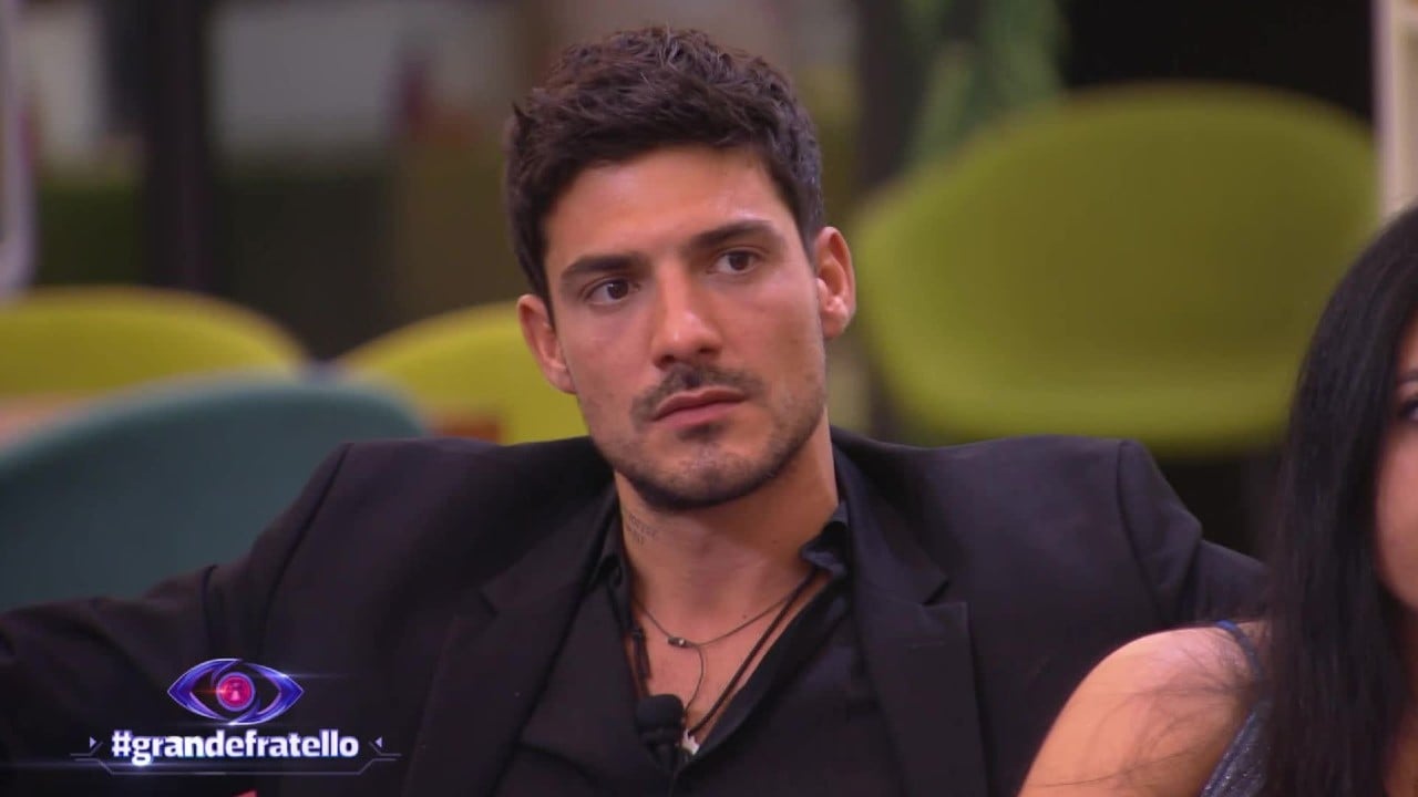 grande fratello lorenzo spolverato smentisce i rumors sulla sua vita sentimentale non siate bigotti