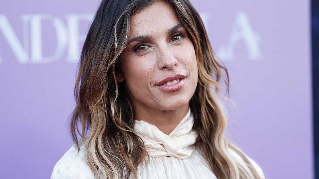 elisabetta canalis ha un nuovo amore la showgirl paparazzata in compagnia di un attore