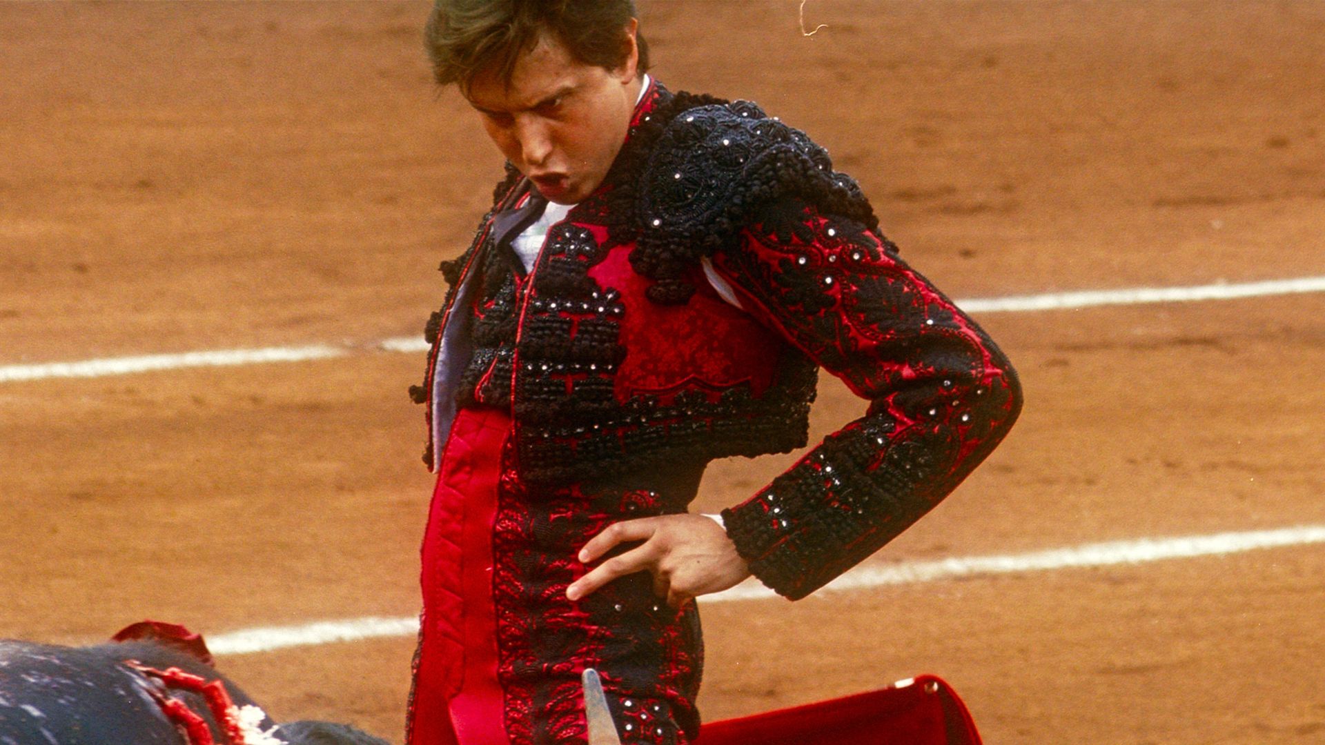 Pomeriggi di solitudine: Albert Serra, il paradosso della corrida e il cinema che corrompe   Intervista al regista