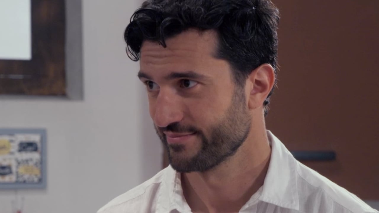 Un Posto al Sole Anticipazioni 26 agosto 2025: Damiano e Viola ancora ai ferri corti. Fine di un amore? Un Posto al Sole Anticipazioni 26 agosto 2025: Damiano e Viola ancora ai ferri corti. Fine di un amore?