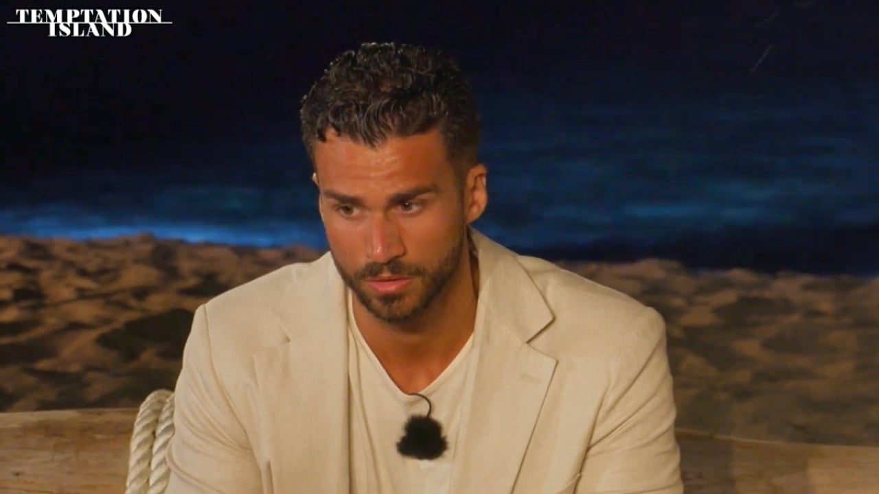 Temptation Island, Rosario svela in che rapporti è con l
