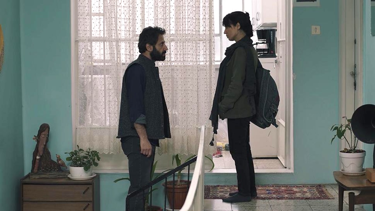 Ajar: il corto WeShort Originals iraniano presentato al Festival di Venezia da vedere ora su Comingsoon.it Ajar: il corto WeShort Originals iraniano presentato al Festival di Venezia da vedere ora su Comingsoon.it