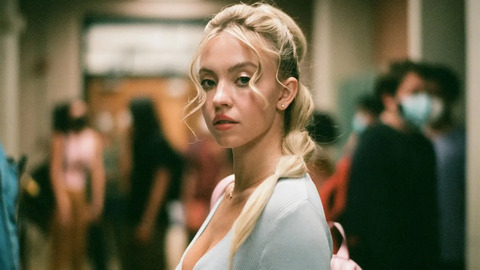 Sydney Sweeney sul set de Il Diavolo Veste Prada 2: il mistero sul suo ruolo 