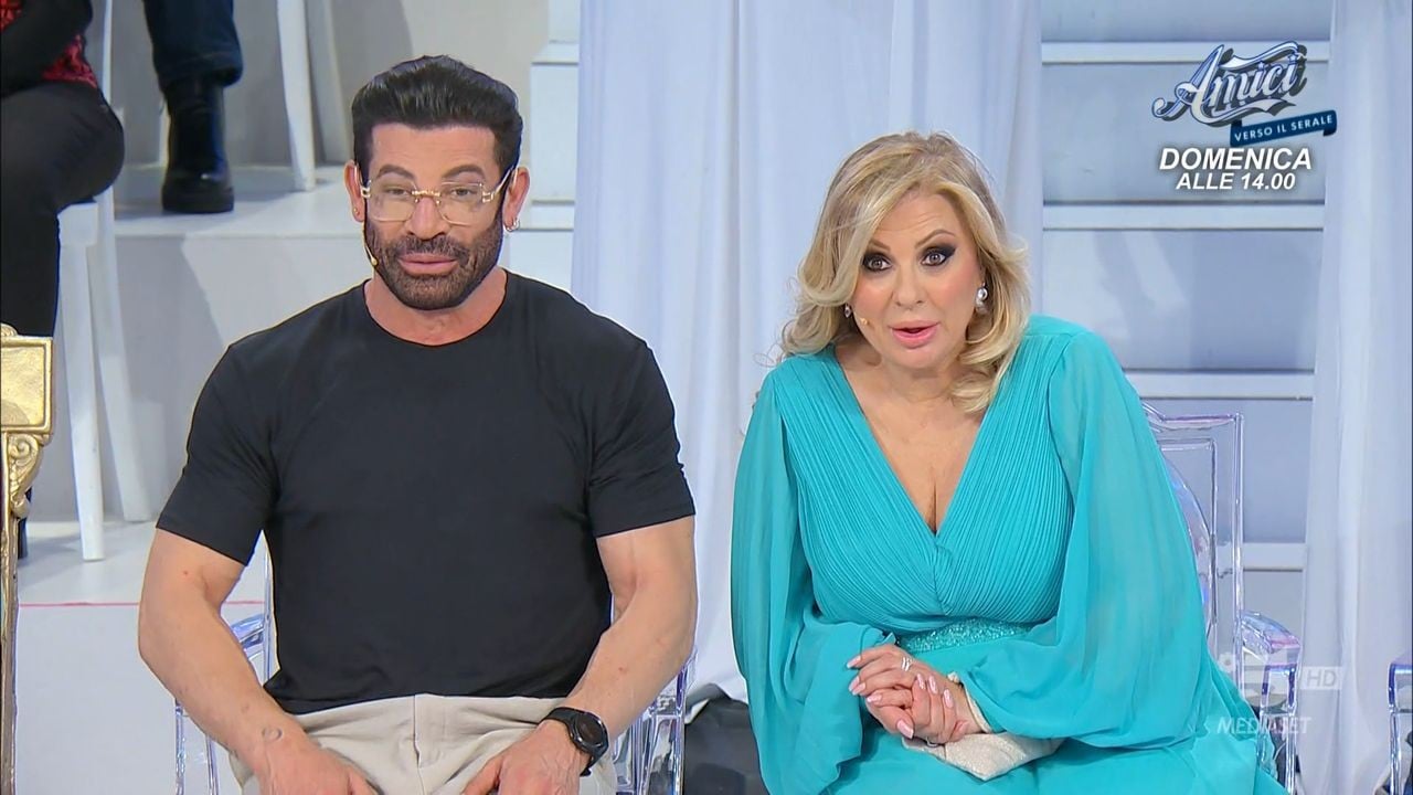 Uomini e Donne, ecco quando saranno registrate le nuove puntate del dating show Uomini e Donne, ecco quando saranno registrate le nuove puntate del dating show