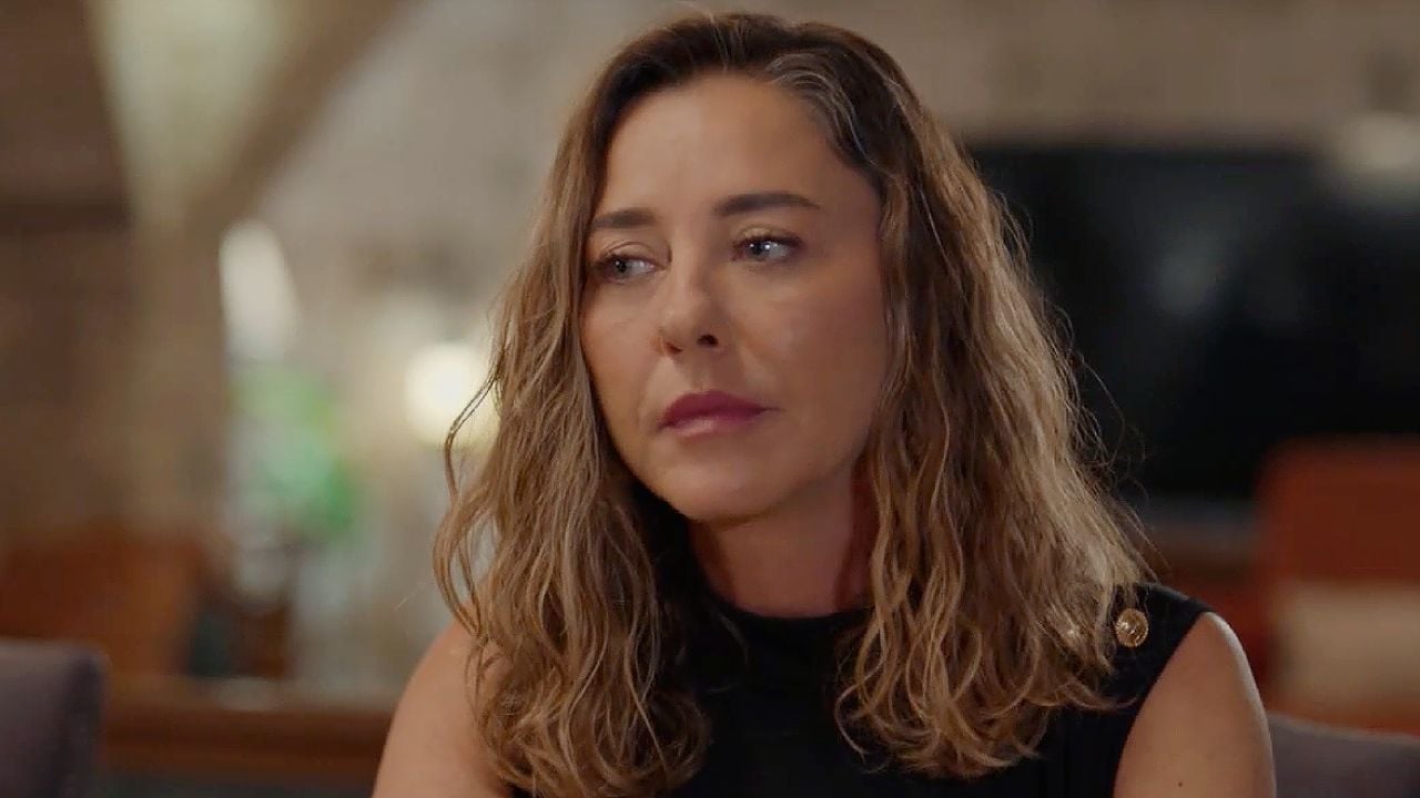 La Notte nel Cuore Anticipazioni Turche: Sumru svergogna Hikmet e "salva" Harika!