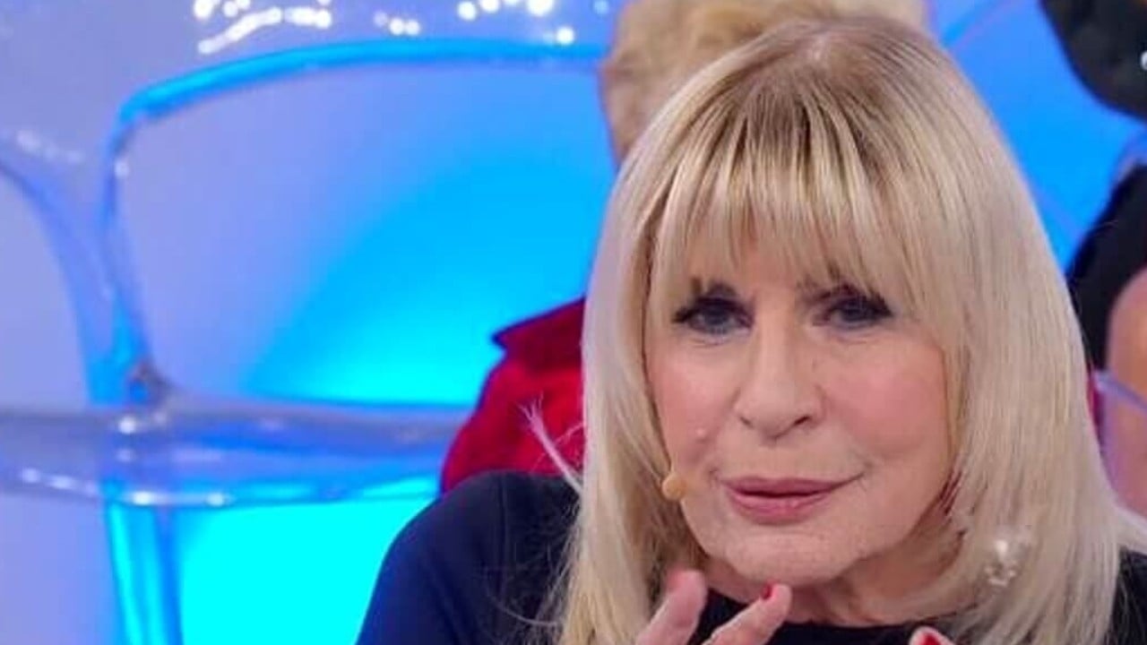 Uomini e Donne, anticipazioni: Gemma gelosa di Mario, lite infuocata in studio Uomini e Donne, anticipazioni: Gemma gelosa di Mario, lite infuocata in studio