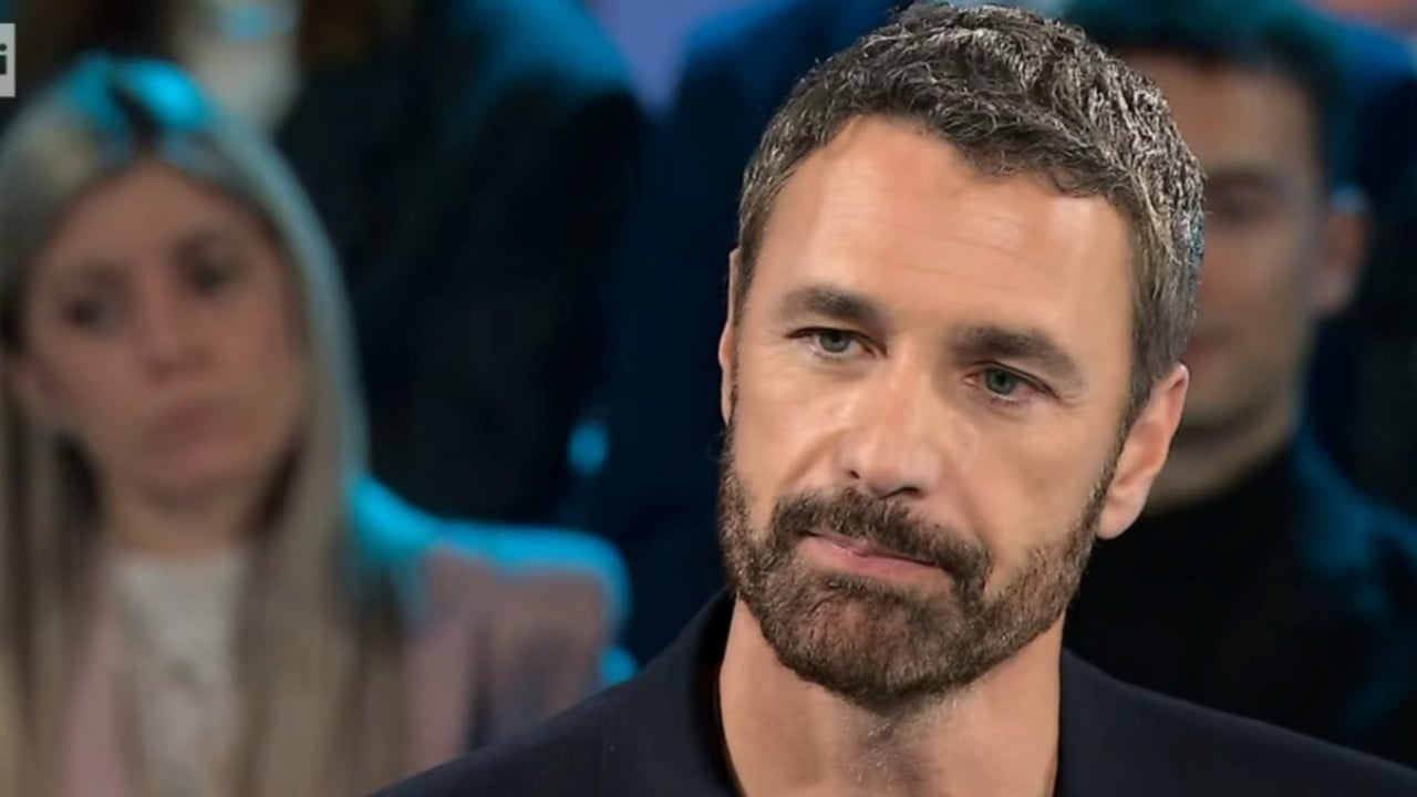 Raoul Bova racconterà in tv la sua versione sulla vicenda degli audio con Martina Ceretti: ecco dove e quando Raoul Bova racconterà in tv la sua versione sulla vicenda degli audio con Martina Ceretti: ecco dove e quando