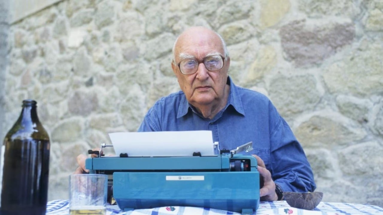 Camilleri 100: stasera su Rai1, il documentario evento che celebra il Maestro nel centenario della nascita Camilleri 100: stasera su Rai1, il documentario evento che celebra il Maestro nel centenario della nascita