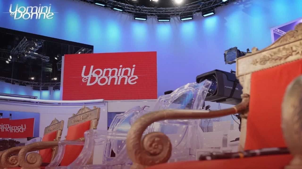uomini e donne ex amata e simpatica corteggiatrice in un mondo virtuale in cui tutto sembra perfetto vi rivelo che
