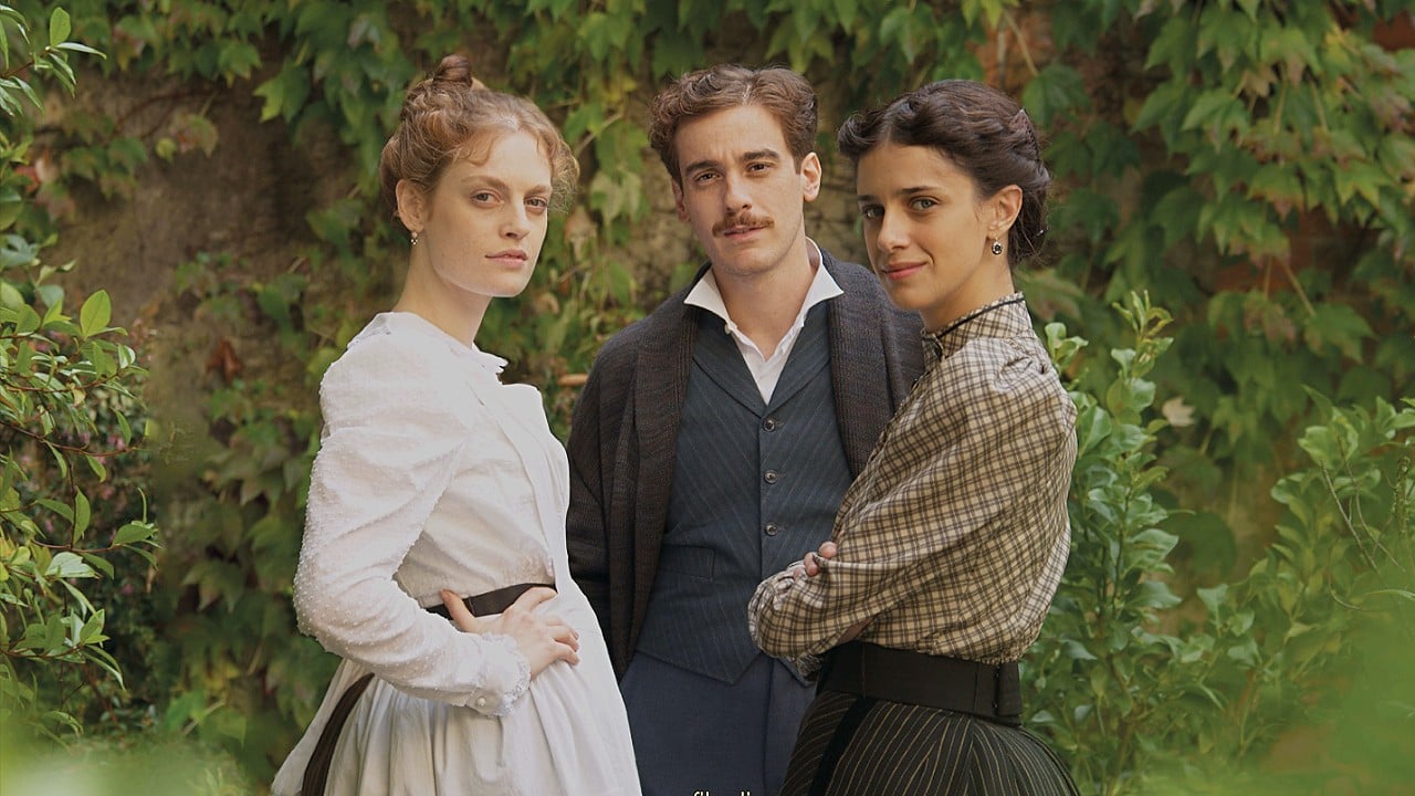 Zvanì   Il Romanzo Famigliare di Giovanni Pascoli: il poster del film con Federico Cesari e Benedetta Porcaroli