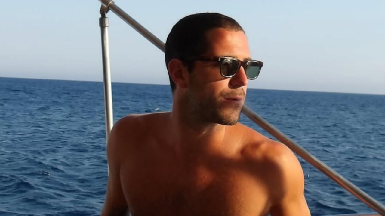 Tommaso Zorzi pubblica le foto della sua incredibile trasformazione fisica